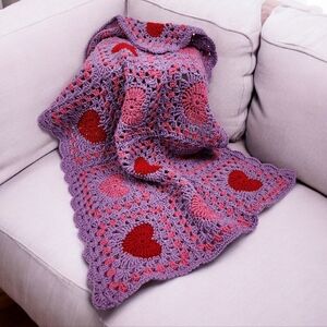 New Handmade Heart Motif Crochet Lap Blanket Pink Red & Purple Granny Square